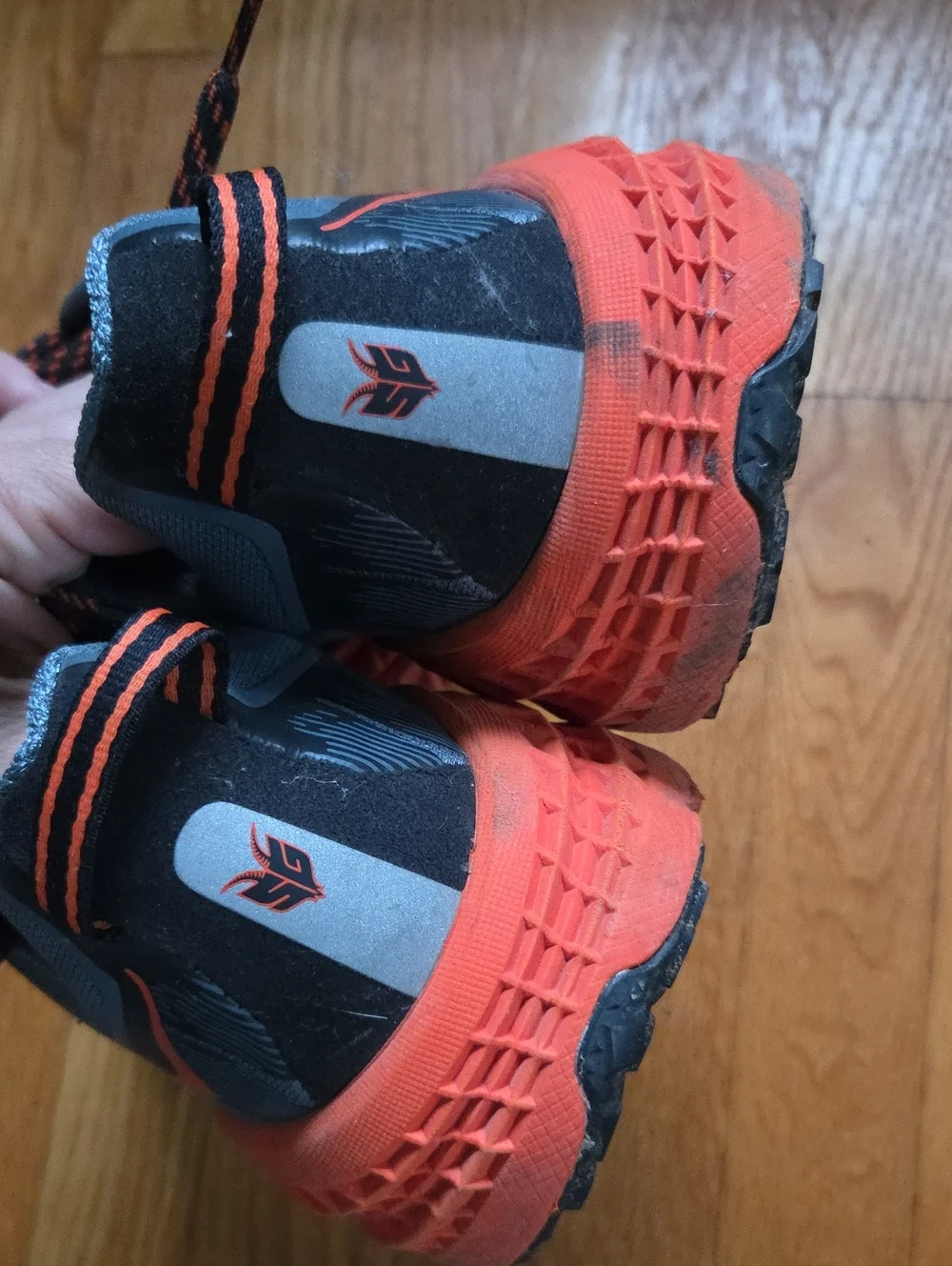 Hoka Mens Speedgoat 3 Trail Shoes